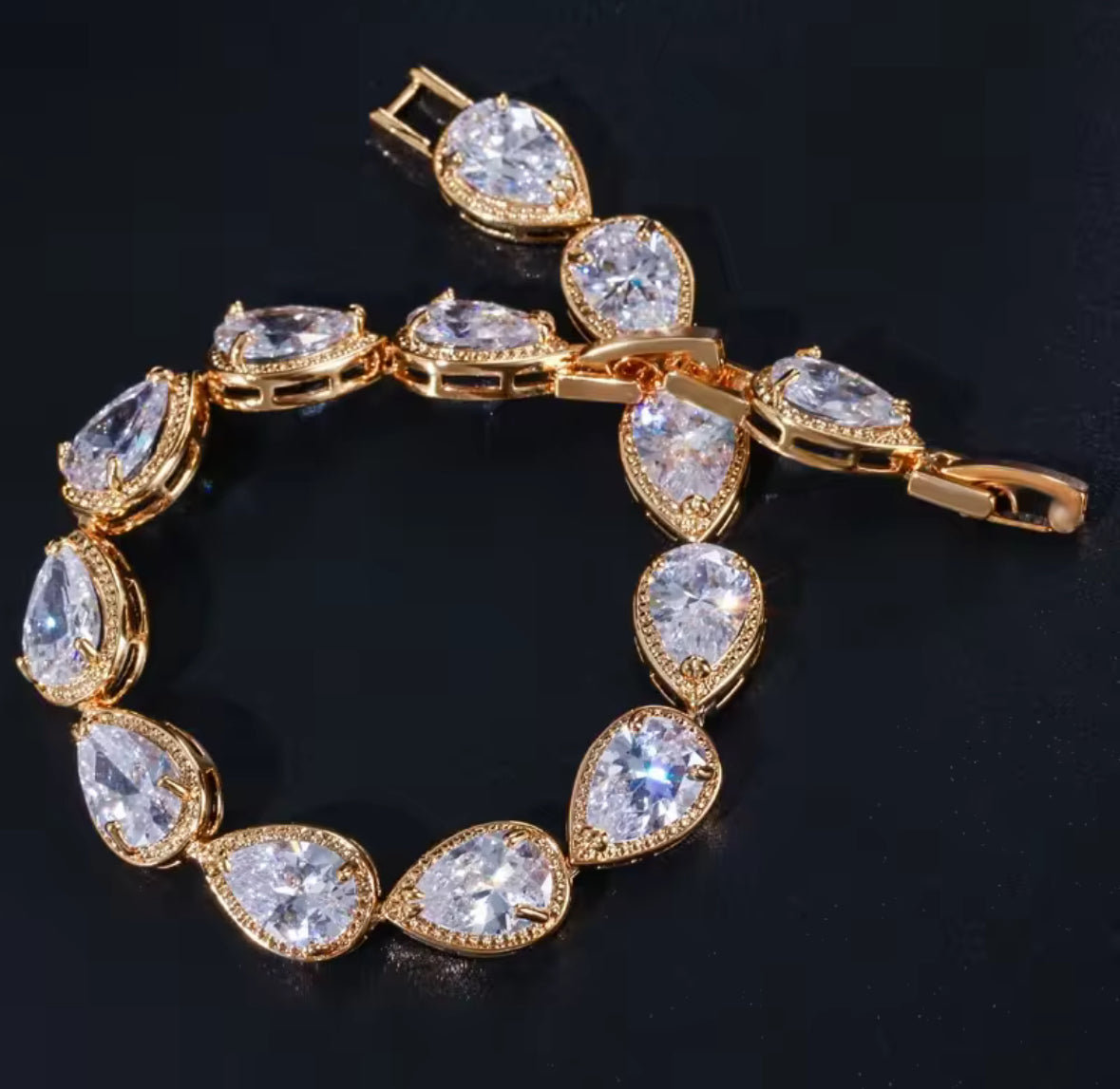 Teardrop Bracelet Buy 1 Get 1 free